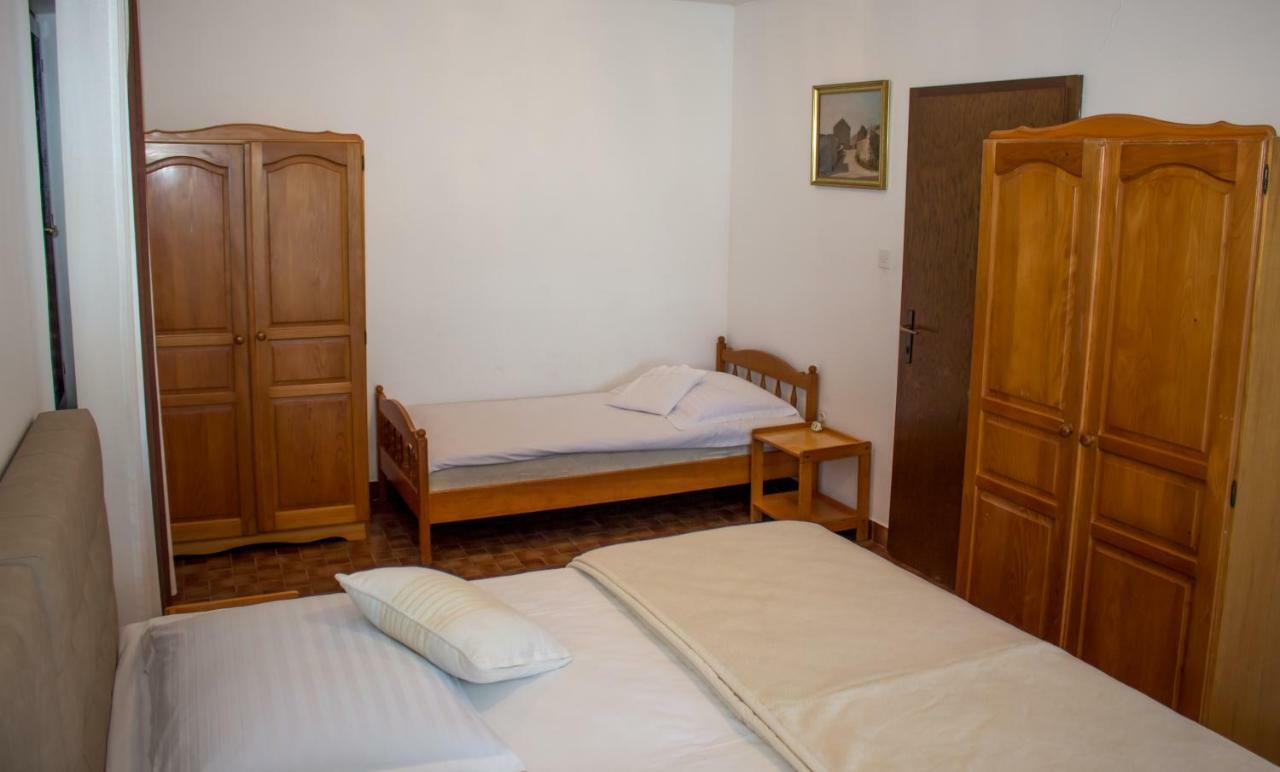 Apartman Mariolina Apartment Krk Town Exterior photo